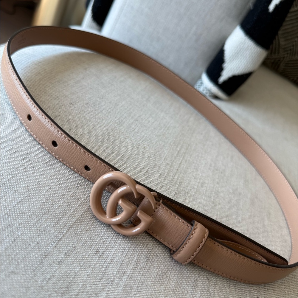 Gucci Tan Leather Belt with Iconic GG Buckle ( unused and excellent condition)